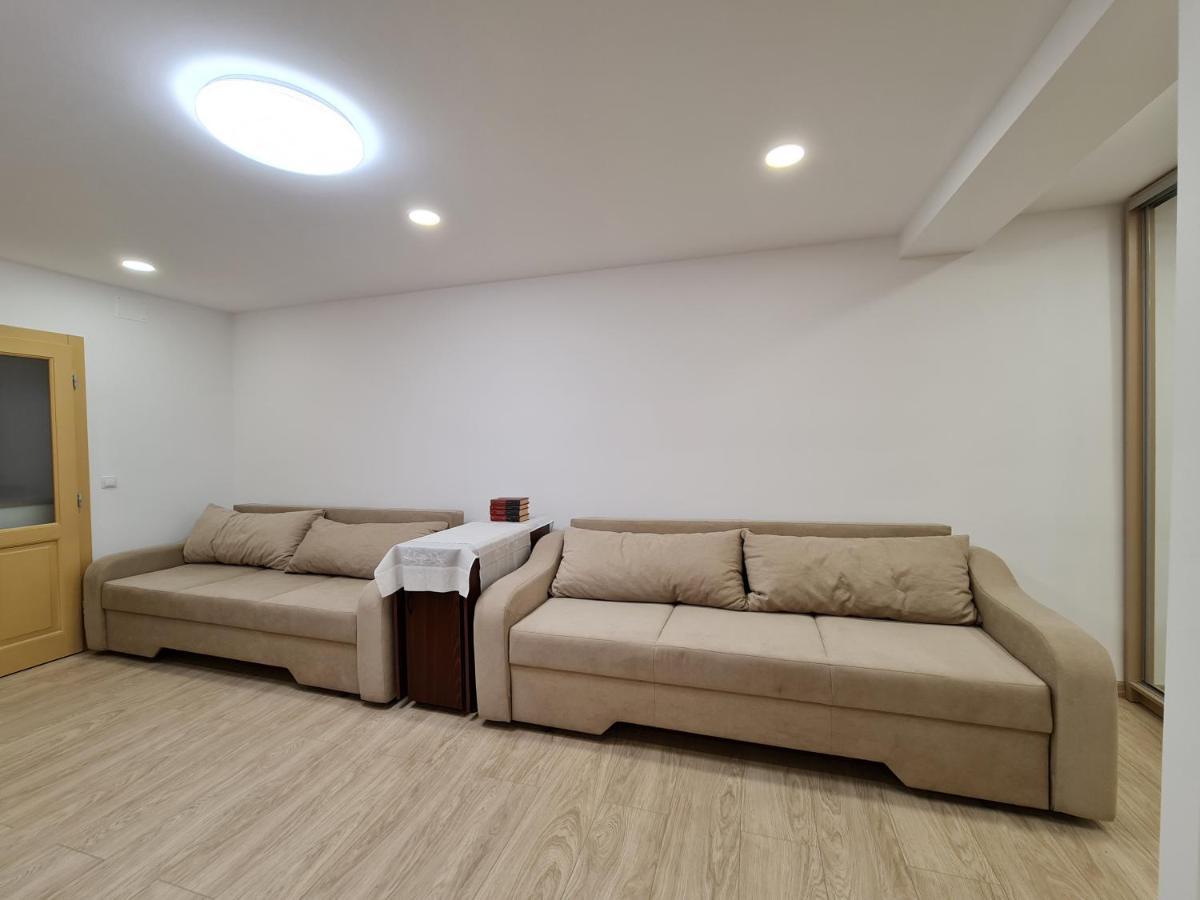 Luxury Panoramic Apartment オラデア エクステリア 写真