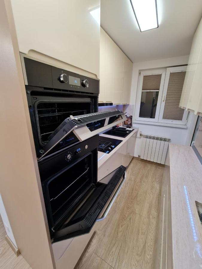 Luxury Panoramic Apartment オラデア エクステリア 写真