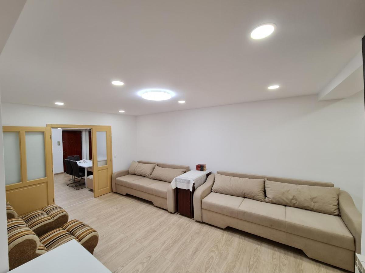 Luxury Panoramic Apartment オラデア エクステリア 写真