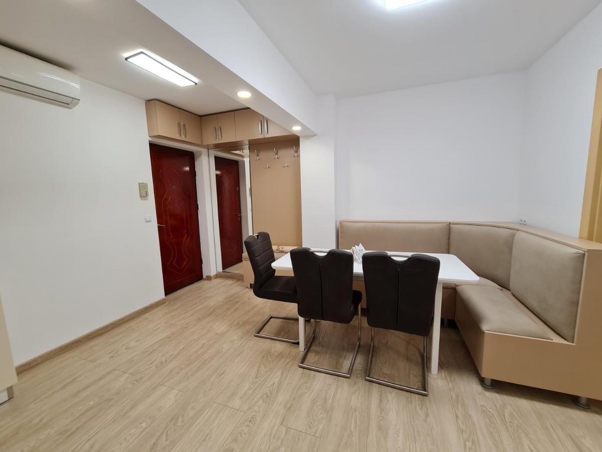 Luxury Panoramic Apartment オラデア エクステリア 写真